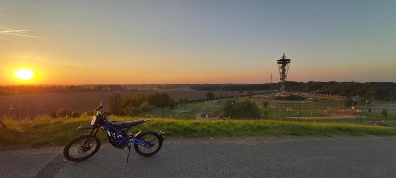 Domek Letniskowy Nad Jeziorem Zarnowieckim - Domek Na Kaszubach - Nadole Buitenkant foto