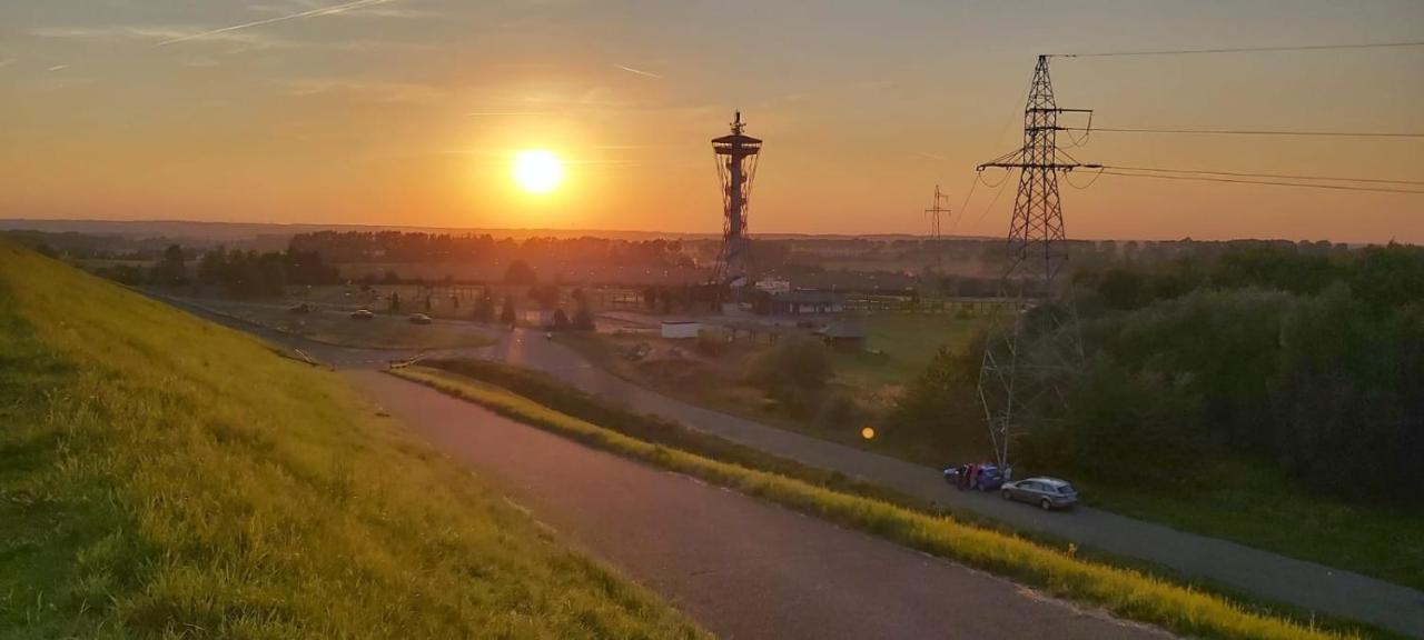 Domek Letniskowy Nad Jeziorem Zarnowieckim - Domek Na Kaszubach - Nadole Nadole  Buitenkant foto